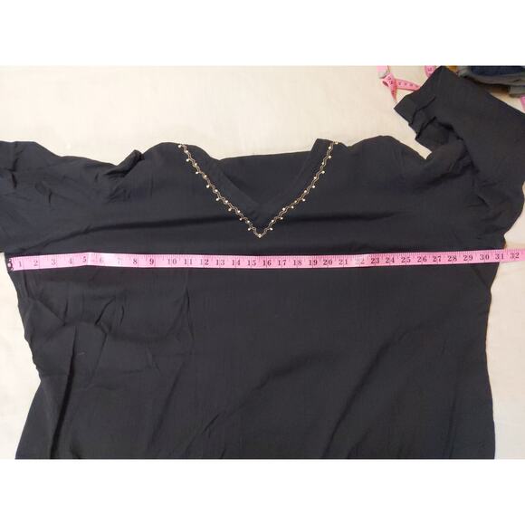 EDDIE BAUER Women's Black Long Sleeve Top 4X Embroidered Neckline Cotton - Picture 8 of 8